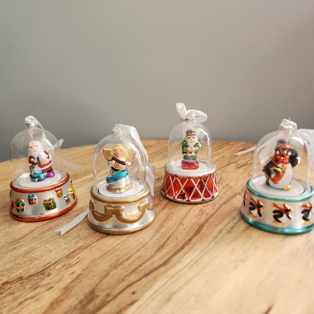 Mr. Christmas Porcelain Globes - Set of 4